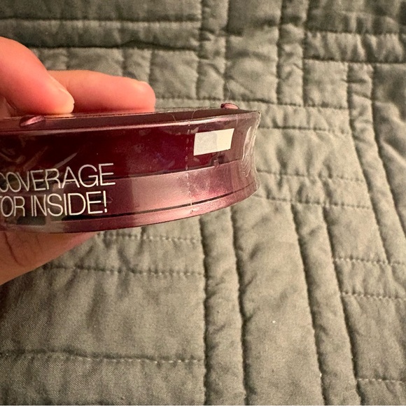 MAYBELLINE INSTANT AGE REWIND CREAM COMPACT FOUNDATION CREAMY NATURAL LIGHT-5. - Picture 5 of 6
